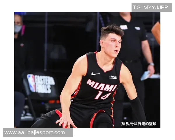 热火全队齐发力半场9人得分5人上双展现团队实力