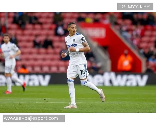 西汉姆联正式报价求购胜利门将本托罗马诺透露转会动态 西汉姆联正式报价求购胜利门将本托罗马诺透露转会动态