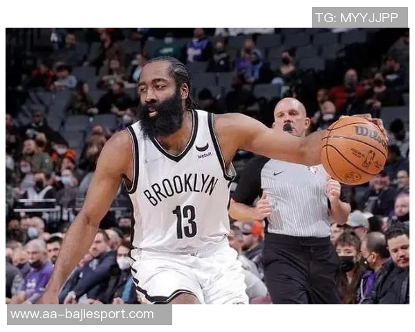 阿伦表现低迷12投仅3中仅得9分2篮板1抢断引发热议 阿伦表现低迷12投仅3中仅得9分2篮板1抢断引发热议