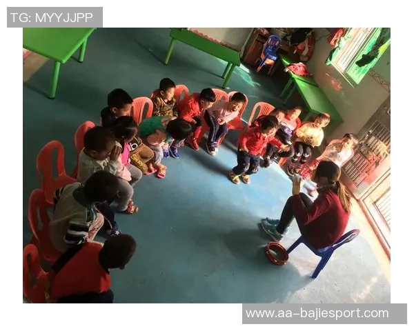 芬奇谈海兰德出场机会强调耐心与训练表现期待新搭配效果 芬奇谈海兰德出场机会强调耐心与训练表现期待新搭配效果