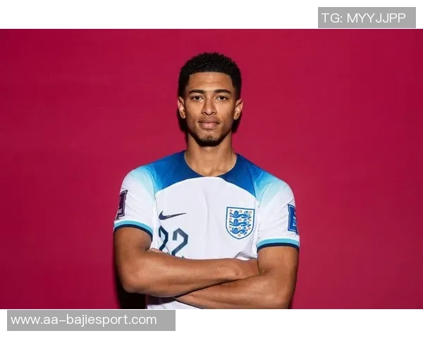 贝林厄姆父母看球无交流引猜测父亲疑似有外遇导致婚姻危机 贝林厄姆父母看球无交流引猜测父亲疑似有外遇导致婚姻危机